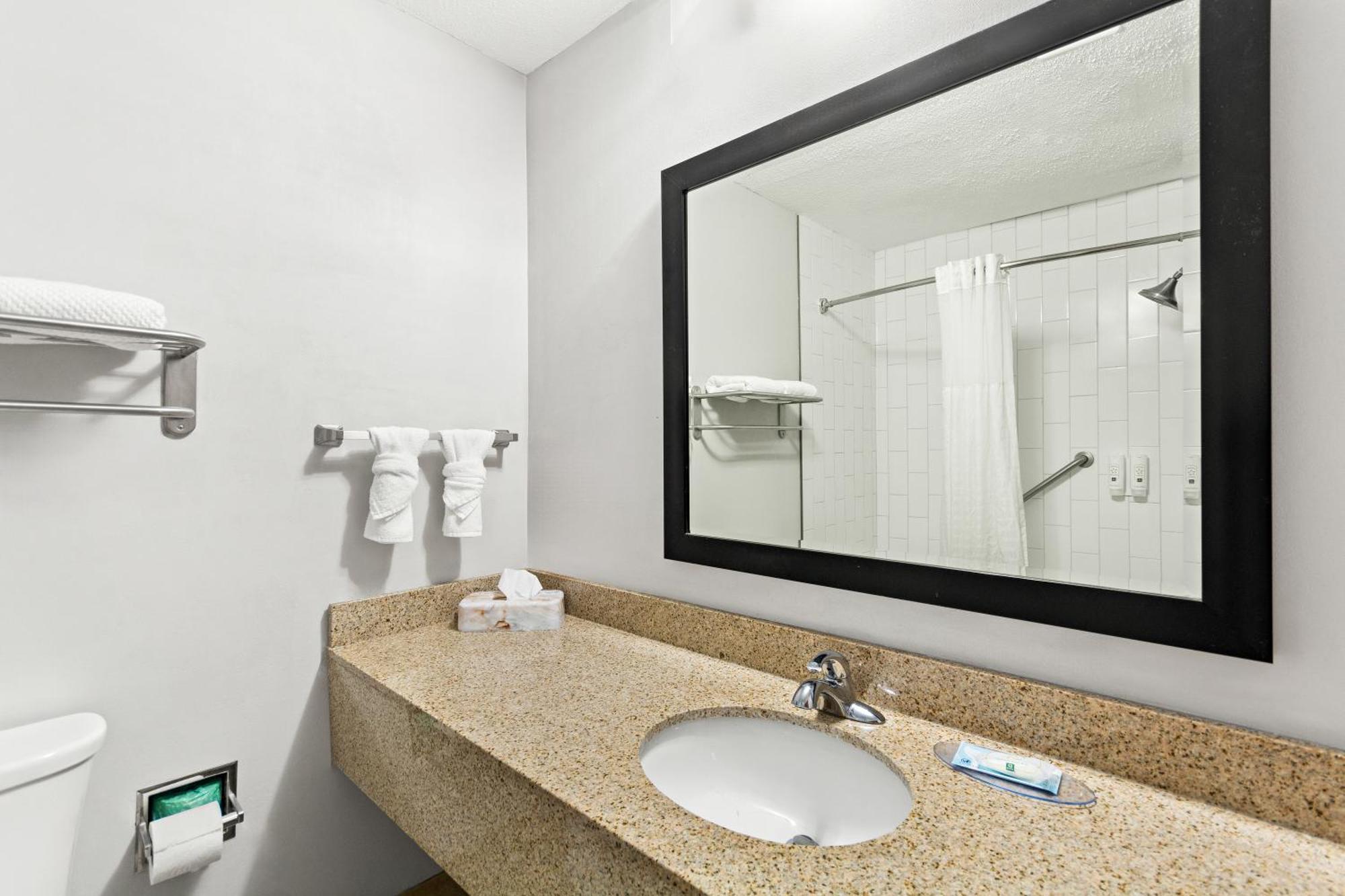 Quality Inn Dry Ridge Ngoại thất bức ảnh