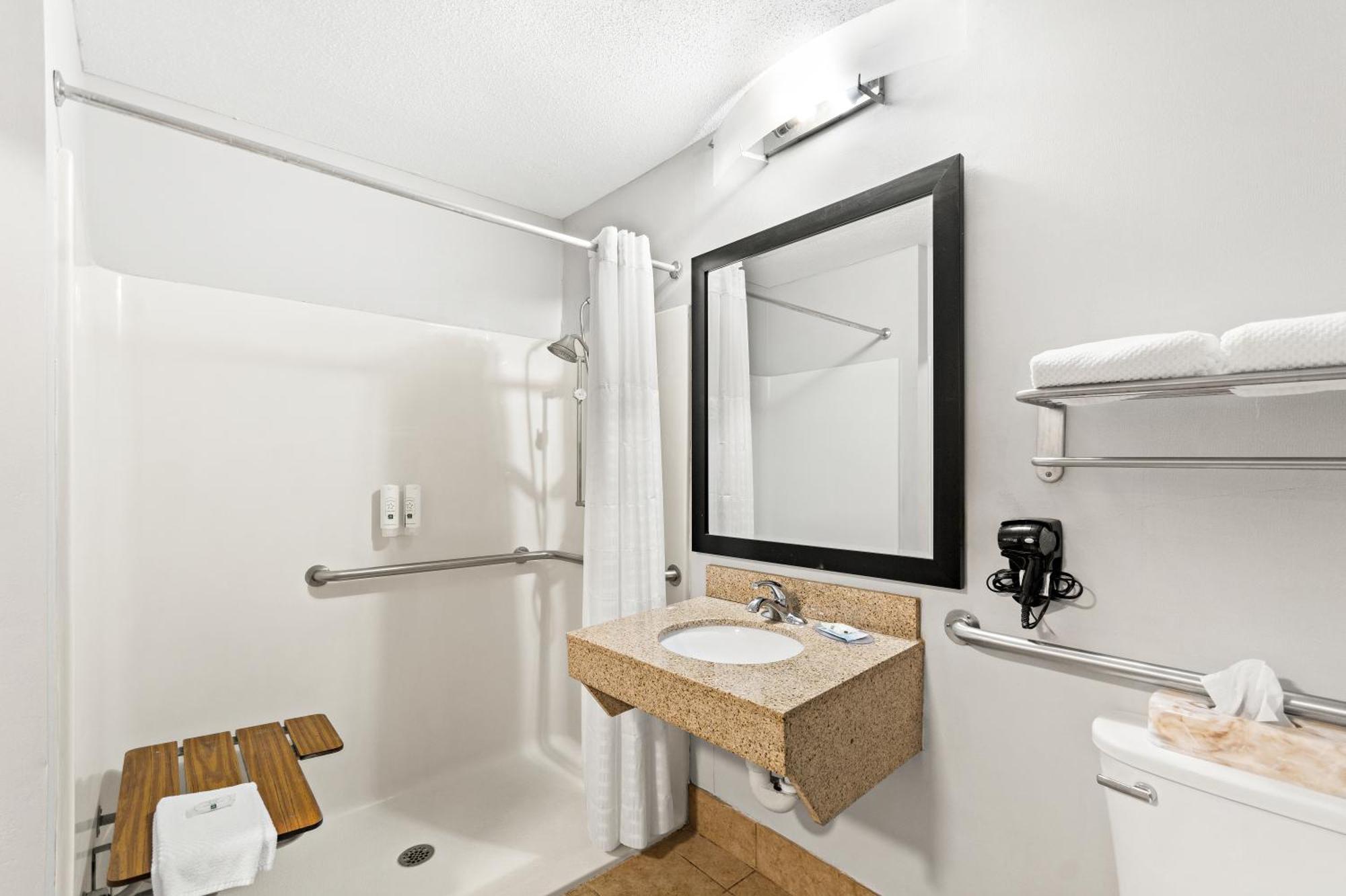 Quality Inn Dry Ridge Ngoại thất bức ảnh